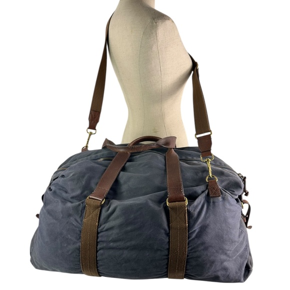 HTF Genuine J CREW Abingdon Weekender Navy Blue Waxed Canvas Leather Duffle Bag - Picture 1 of 13
